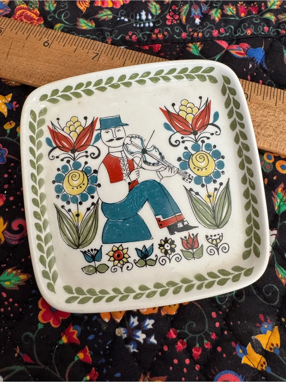 Vintage SAGA Figgio Flint Norway Norsk Design 4” x 4” Trinket Dish Wall Hanging
